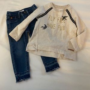 Hudson jeans and sweatshirt